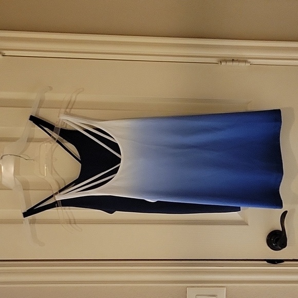 2 Ideology tank top size small - Picture 12 of 14